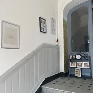 rex.fr-provencehotel.com/